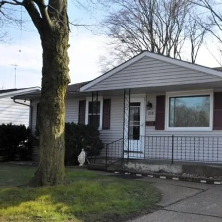 Buy this 3 bed house on 3022 East 3rd Street in Mishawaka, IN 46544