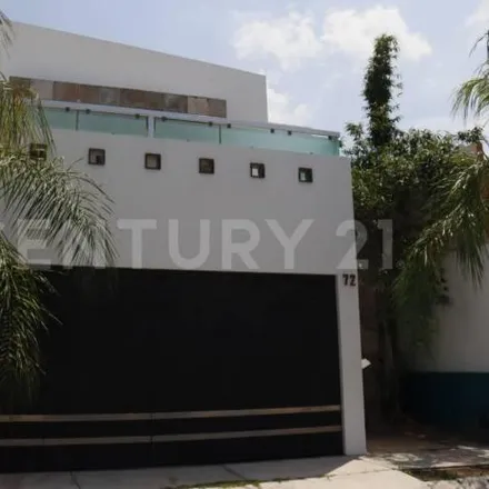 Rent this 3 bed house on Calle Ónix in Residencial Esmeralda Norte, 28000 Colima