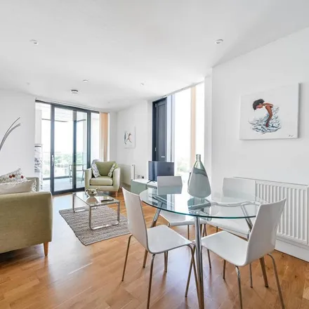 Image 2 - Platform 5, Station Road, London, SE13 5FL, United Kingdom - Apartment for rent