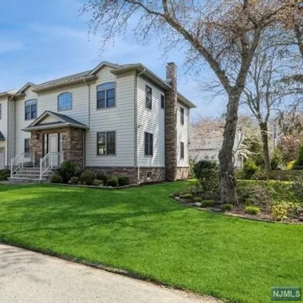 Buy this 5 bed house on 85 Chestnut Street in Haworth, Bergen County