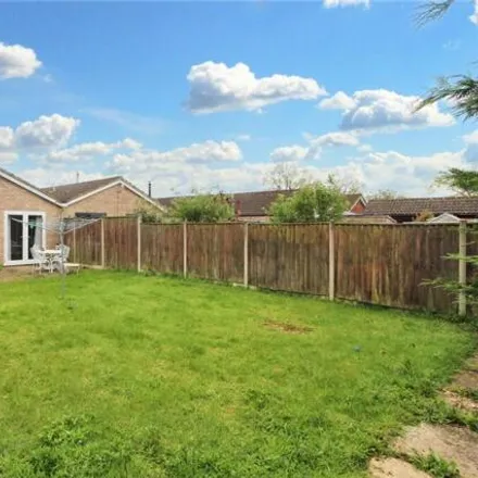 Buy this 3 bed house on Cawstons Meadow in Poringland, NR14 7SX