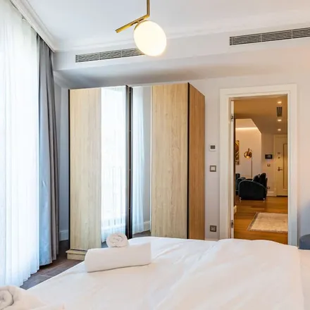 Rent this 1 bed apartment on 34435 Beyoğlu