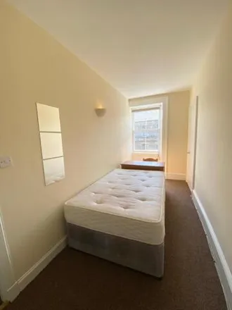Image 3 - 16 Great Junction Street, City of Edinburgh, EH6 5LA, United Kingdom - Apartment for rent