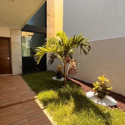 Rent this 3 bed house on Boulevard Fraccionamiento Las Palmas in Fraccionamiento Las Palmas, 94290
