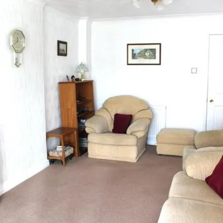 Image 3 - Spring Meadow, Clayton-le-Woods, PR25 5PP, United Kingdom - House for sale