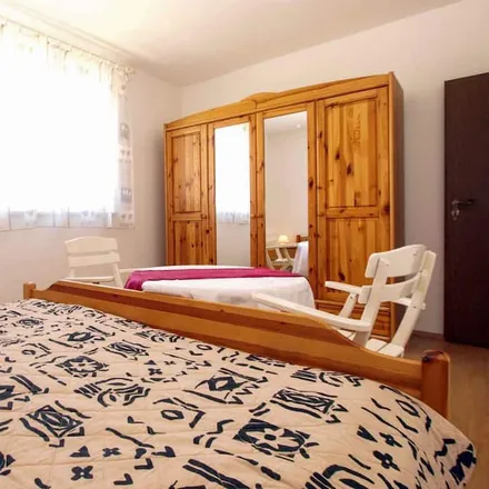 Image 6 - Pula, Grad Pula, Croatia - Apartment for rent