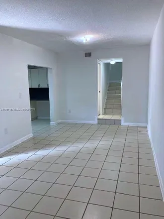 Image 3 - 3880 Southwest 84th Avenue, Coral Way Village, Miami-Dade County, FL 33155, USA - Townhouse for rent