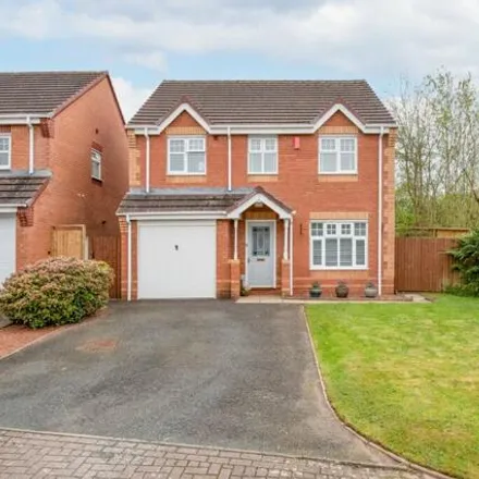 Buy this 4 bed house on Pennyford Close in Redditch, B97 6TW