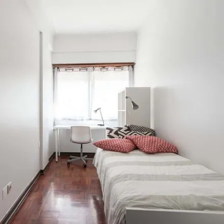 Rent this 1studio room on Avenida Visconde de Valmor 20 in 1000-292 Lisbon, Portugal
