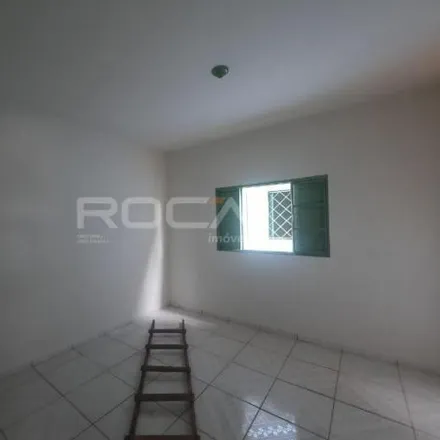 Rent this 2 bed apartment on Rua Carlos Del Nero in Parque Industrial, São Carlos - SP