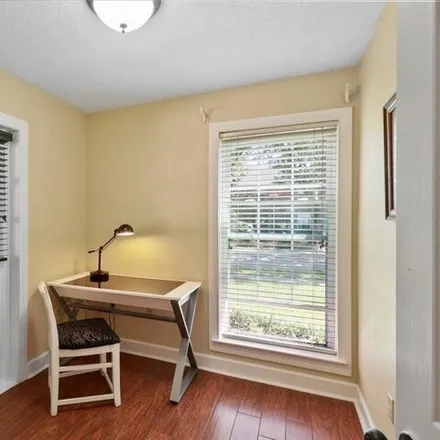 Image 7 - 4500 West Esplanade Avenue North, Metairie, LA 70002, USA - House for sale
