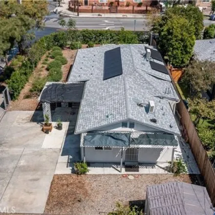 Image 4 - 7954 Radford Ave, North Hollywood, California, 91605 - House for sale