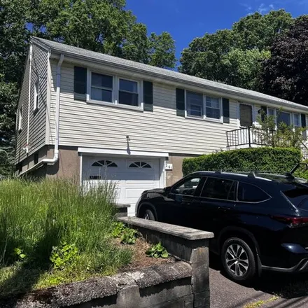Rent this 3 bed house on 261 High Street in Tunxis Hill, Fairfield