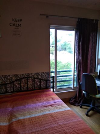 Rent this 3 bed room on Liberty Seguros in Rua General Carmona 2, 2765-272 Cascais e Estoril