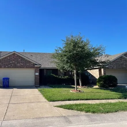 Rent this 3 bed house on 3105 Emory Oak Way in Royse City, TX 75189