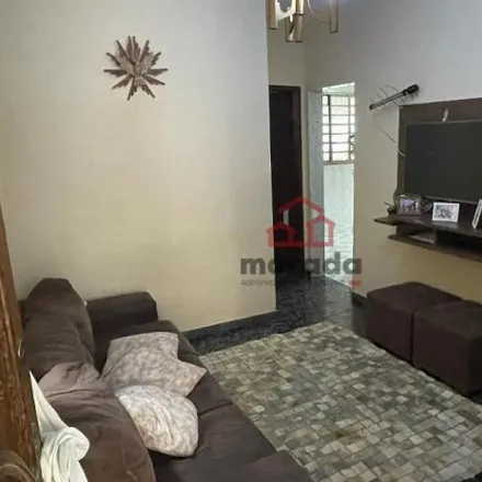 Buy this 6 bed house on Rua Melo Viana in Centro, Itaúna - MG
