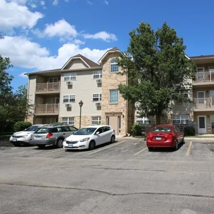 Buy this 2 bed condo on 1524 W Sand Bar Ct Unit 3B in Round Lake, Illinois