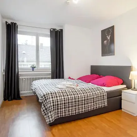Rent this 2 bed apartment on Dorstener Straße 30 in 40472 Dusseldorf, Germany