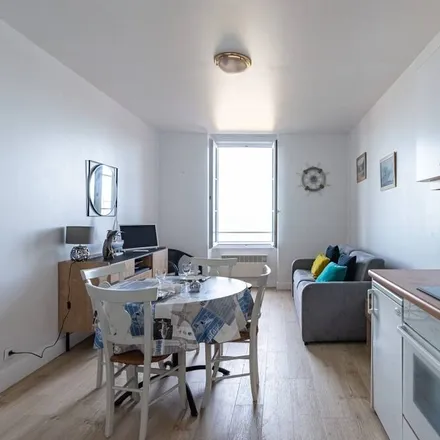 Image 5 - Saint-Cast-le-Guildo, Côtes-d'Armor, France - Apartment for rent