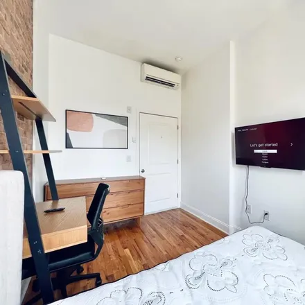 Image 2 - 907 Jefferson Ave, Brooklyn, NY 11221, USA - Room for rent