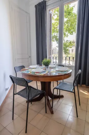 Image 2 - 레몬하우스, Carrer de Balmes, 52, 08001 Barcelona, Spain - Room for rent