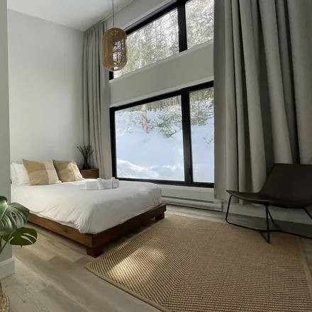 Rent this 2 bed house on Lac-Supérieur in Lac-Superieur, QC J0T 1J0