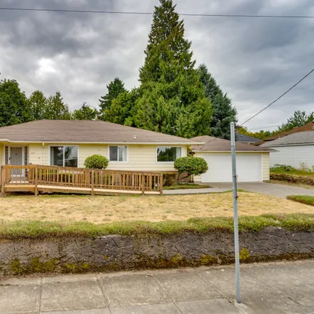 Buy this 3 bed house on 4450 Northeast 76th Avenue in Portland, OR 97218
