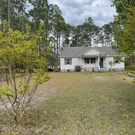 Image 1 - 1318 Maple Road, Boiling Spring Lakes, Brunswick County, NC 28461, USA - House for sale