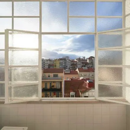 Image 2 - Rua Cidade de Liverpool 27, 1150-020 Lisbon, Portugal - Apartment for rent