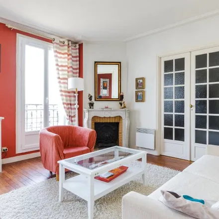 Rent this 2 bed apartment on Mondial Hygiène in Rue Falguière, 75015 Paris