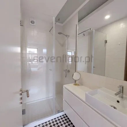 Rent this 1 bed apartment on Rua de Cedofeita 267 in 4050-122 Porto, Portugal