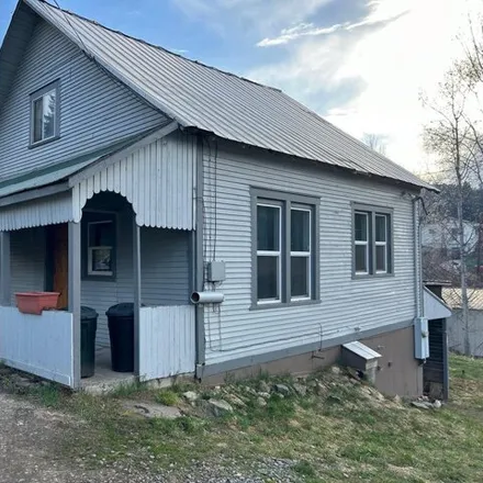 Buy this 3 bed house on 805 South 1st Street in Saint Maries, ID 83861