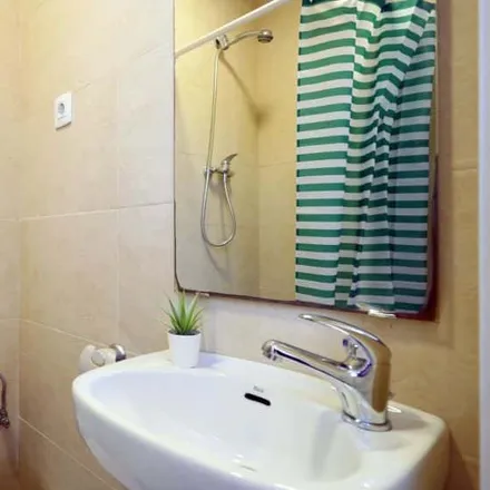 Image 7 - Carrer de Bonavista, 21, 08012 Barcelona, Spain - Room for rent