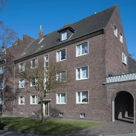 Image 2 - Kolberger Straße 15, 26382 Wilhelmshaven, Germany - Apartment for rent