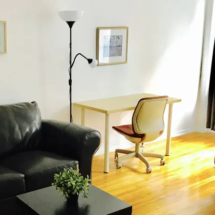 Rent this 1 bed apartment on Rue Porte-de-Québec in Montreal, QC H2Y 1C8