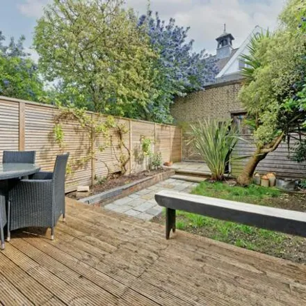 Image 5 - 4 Summerfield Avenue, London, NW6 6JT, United Kingdom - Townhouse for sale
