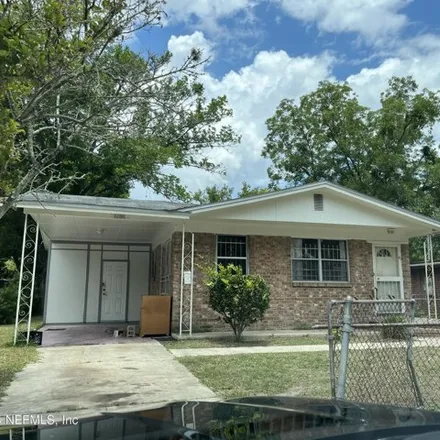 Buy this 3 bed house on 2109 W 14th St in Jacksonville, Florida