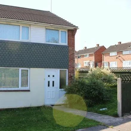 Rent this 3 bed house on 14 Chavenage in Warmley, BS15 4LA