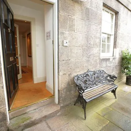 Image 2 - 77 Princes Street, City of Edinburgh, EH2 2DF, United Kingdom - Apartment for rent
