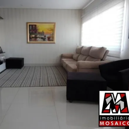 Buy this 4 bed house on Rua Vicente Preterotti in Cecap, Jundiaí - SP