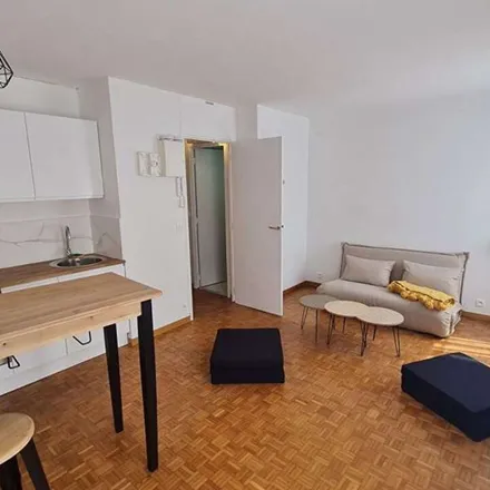 Image 2 - 49 bis Rue du Général de Gaulle, 95880 Enghien-les-Bains, France - Apartment for rent