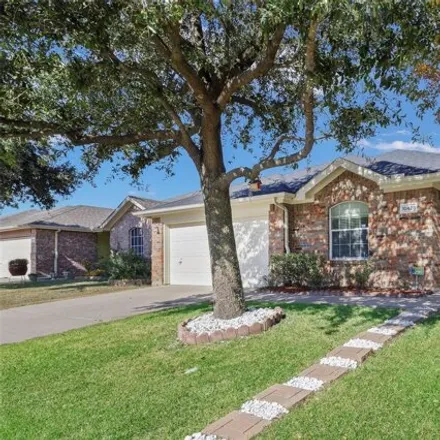 Rent this 4 bed house on 10425 Lake Brook Drive in Fort Worth, TX 76022