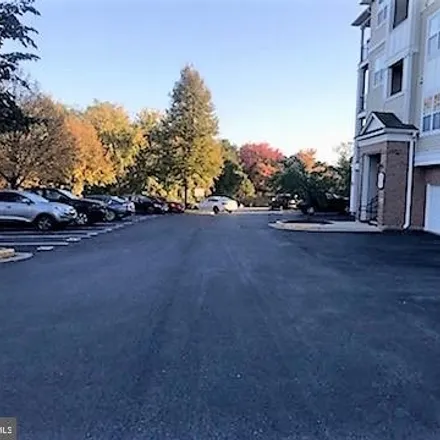 Image 3 - 19609 Galway Bay Circle, Germantown, MD 20874, USA - Condo for sale