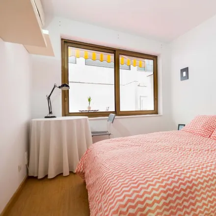 Image 8 - CBRE, Carrer del Pintor Sorolla, 46002 Valencia, Spain - Room for rent