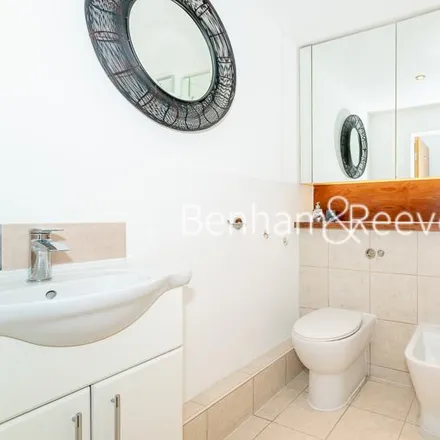 Image 3 - Pinnacle House, Boulevard Drive, London, NW9 5HF, United Kingdom - Apartment for rent