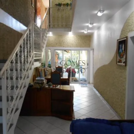 Buy this 4 bed house on Rua Kaneo Hashimoto in Vila São José, Ribeirão Pires - SP