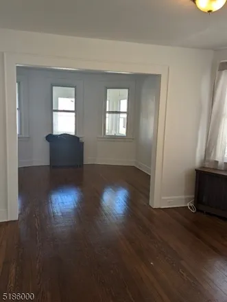 Image 6 - 23 Curtis Street, Bloomfield, NJ 07003, USA - Townhouse for rent