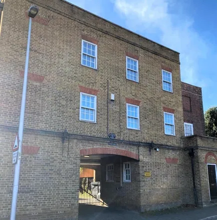 Rent this 1 bed apartment on Rochester Police Station in East Row, Borstal