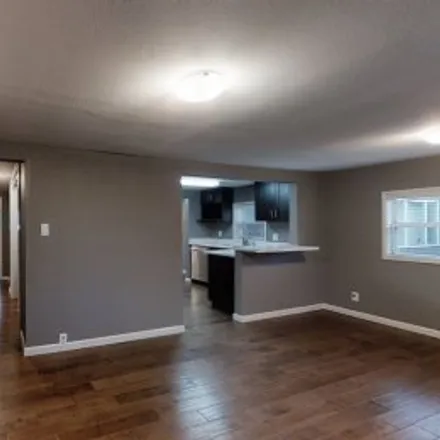 Buy this 3 bed apartment on 4537 Southeast Knapp Street in Southeast Uplift, Portland