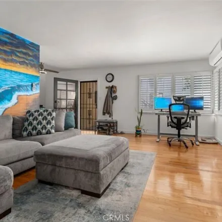 Buy this 1 bed condo on Kotobuki in 1054 East 2nd Street, Long Beach